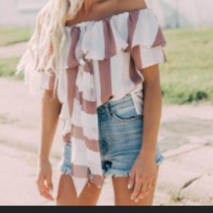 Strapless striped buckle blouse